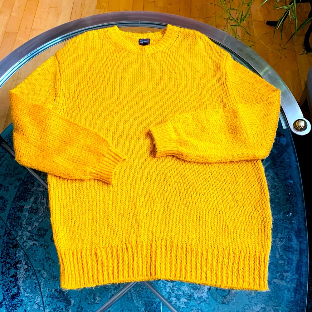 ✨ Free Press✨ Gold Oversized Round Rib-Knit Neckline Sweater W/Bishop Sl…